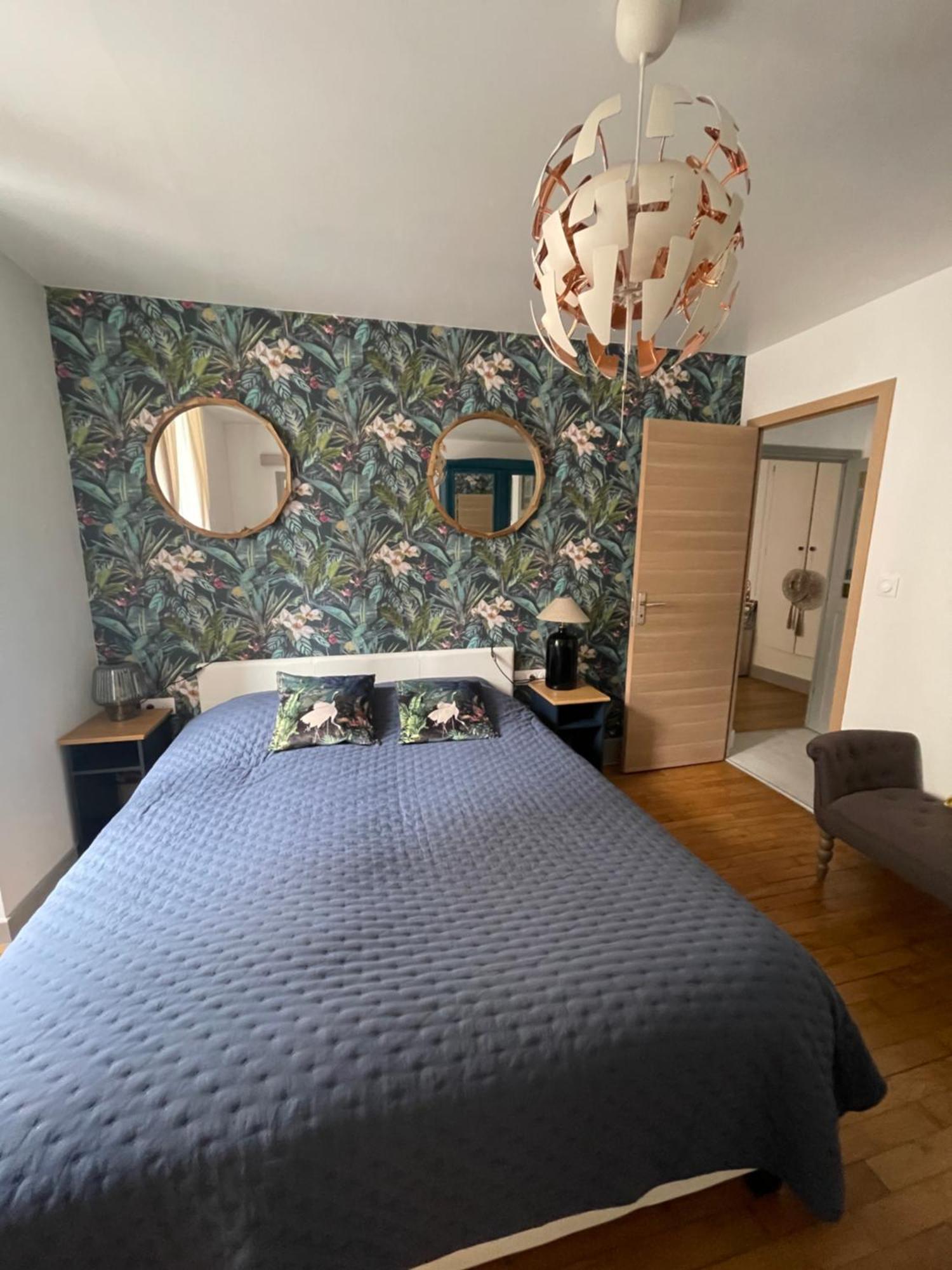 Appartement Moderne Centre Ville, 5 Personnes, 65 M2 Semur-en-Auxois Exterior photo